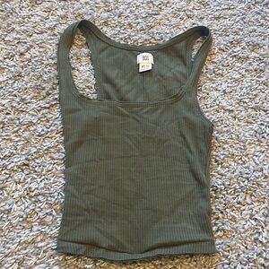 Woman’s tank top!!